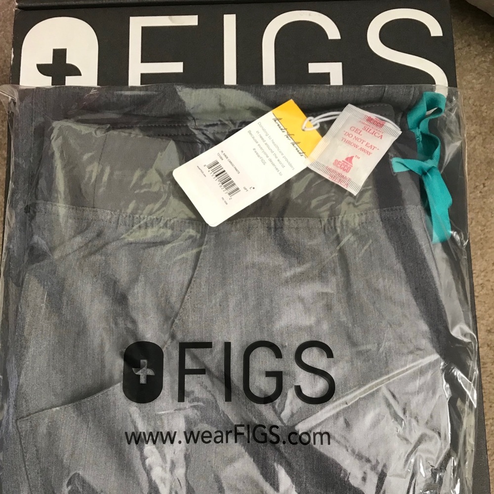 FIGS Kade Cargo Pants, Graphite Grey